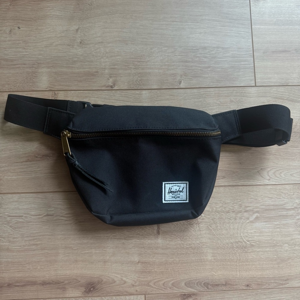 Herschel Black Fanny Pack